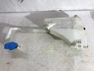 Бачок омывателя стекла 7P0955453A Volkswagen Touareg