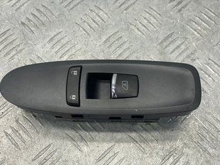 Блок кнопок склопідйомників дверей 254114GA1A Infiniti Q50