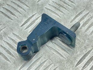 Петля двери нижняя 4M0831403E Audi Q7