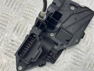 Замок передніх дверей 3144998 Volvo XC60