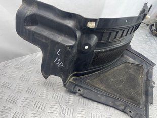 Локер / Спойлер колеса 4G8853887C Audi S7