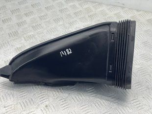 Воздухозаборник 4G0129624D Audi A7