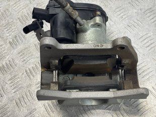 Суппорт тормозной 4G0615403A Audi A7