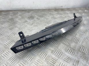 Покажчик повороту LED 4L0953042D Audi Q7