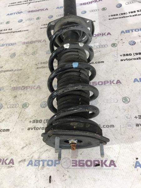 Стійка амортизатора в зборі з пружиною 562104GA1D Infiniti Q50