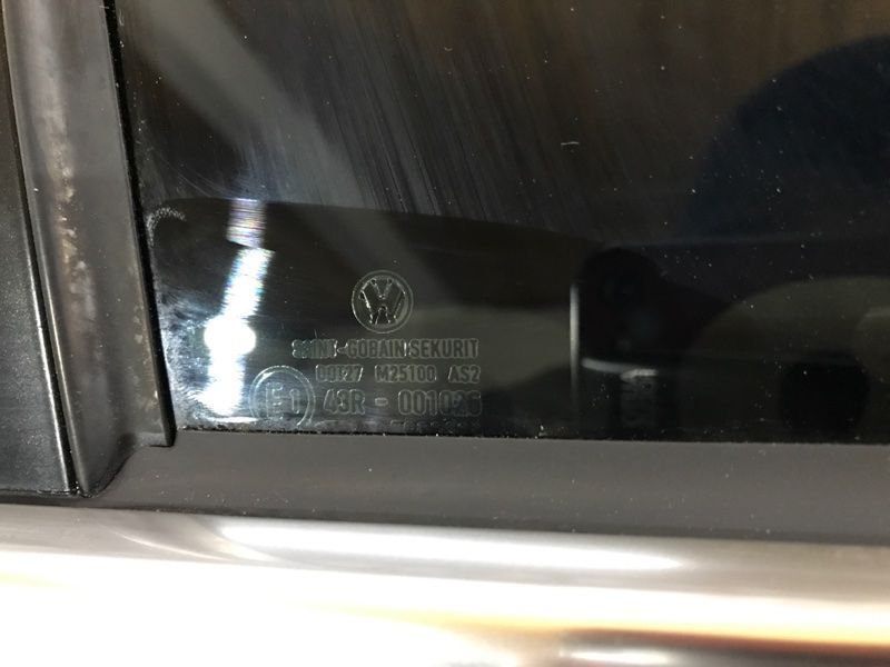 Двері 3C8833056E Volkswagen CC