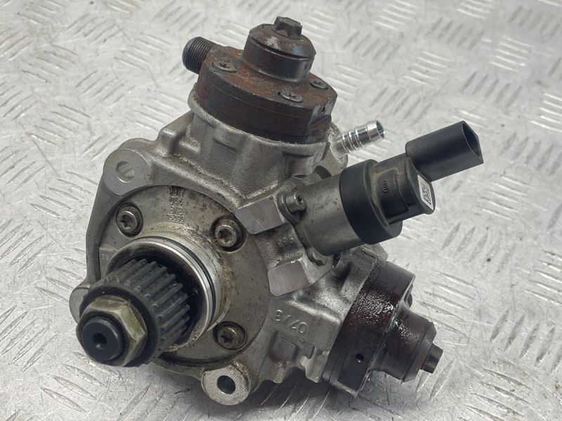 Паливний насос високого тиску (ПНВТ) 059130755CC Audi A6