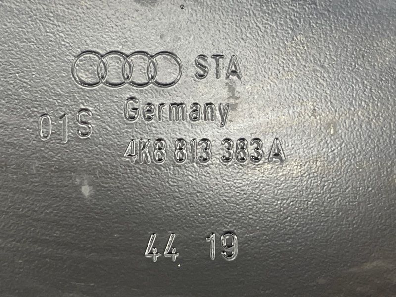 Кронштейн пояса кузова 4K8813383B Audi A6