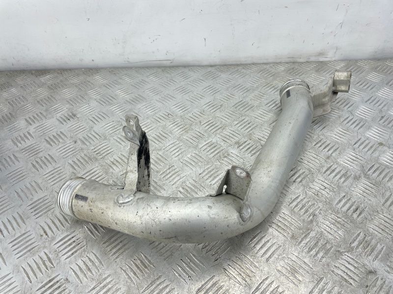 Патрубок інтеркулера 31370288 Volvo XC90