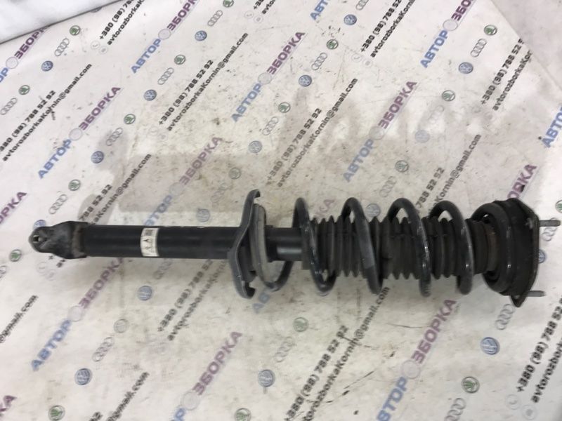 Стійка амортизатора в зборі з пружиною 562104GA1D Infiniti Q50