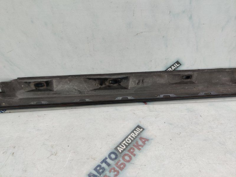 Поріг 4G0853856F Audi A6