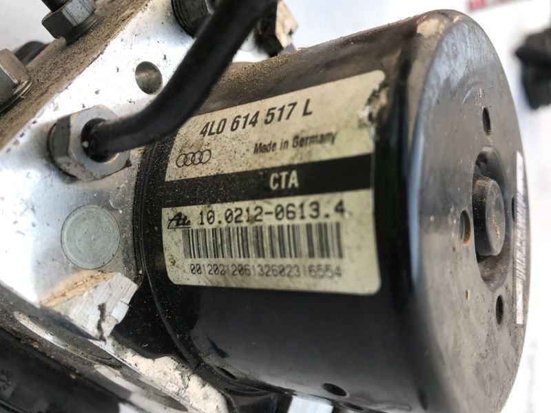 Блок ABS 4L0614517L Audi Q7