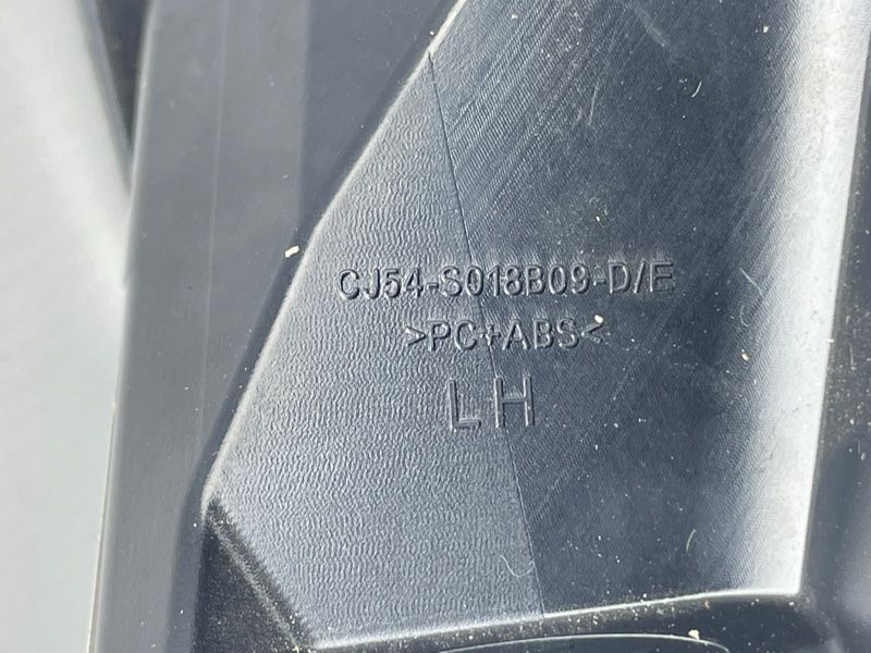 Дефлектор повітропроводу CJ54S018B09DB Ford Escape