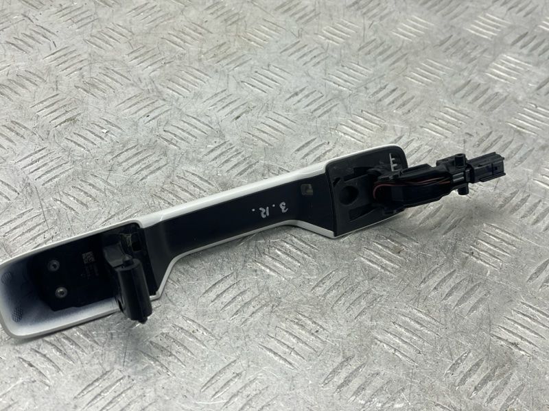 Ручка дверей (keyless) зовнішня 32239113 Polestar 2