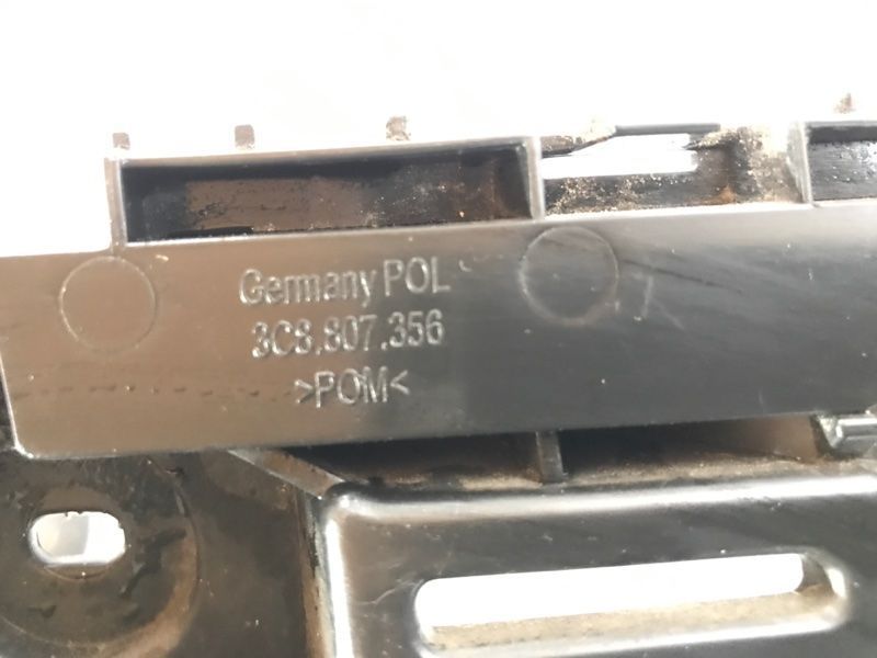 Направляюча заднього бампера права 3C8807394C Volkswagen CC Volkswagen CC
