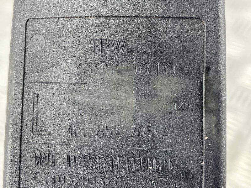 Ремінь безпеки 4L1857705AV04 Audi Q7