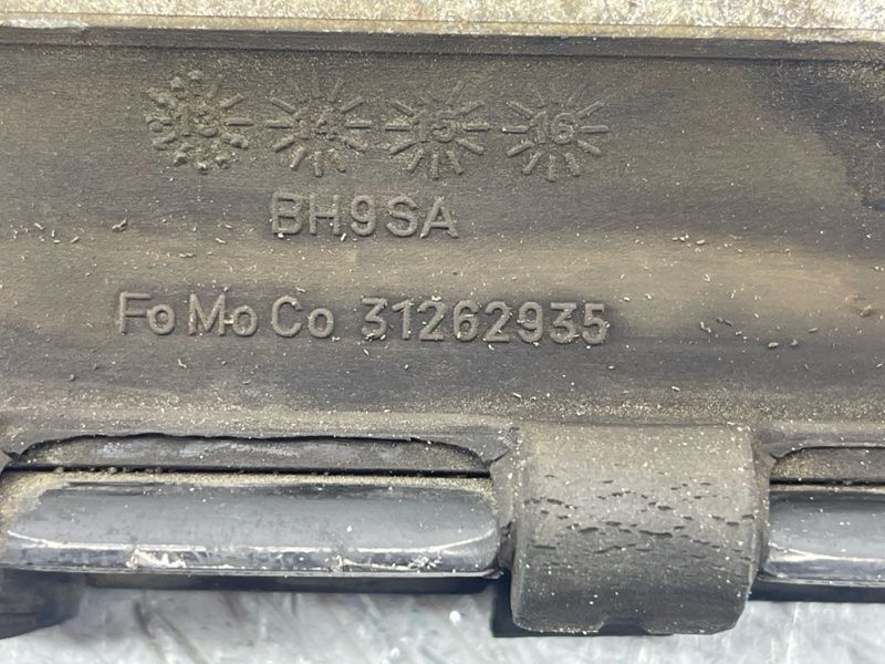 Опора двигуна 31262935 Volvo XC60