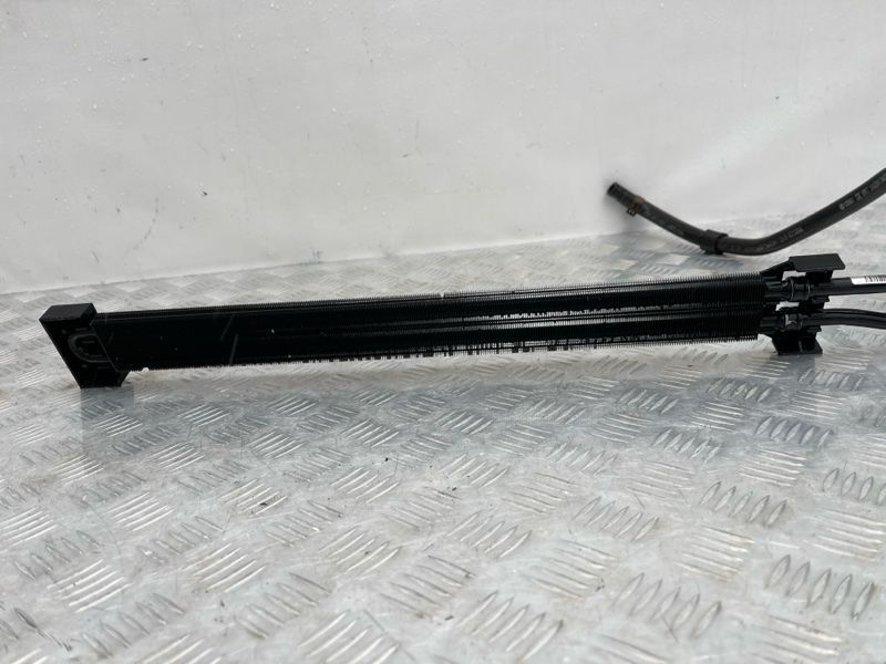 Радіатор ДВЗ 7P5422885A Volkswagen Touareg