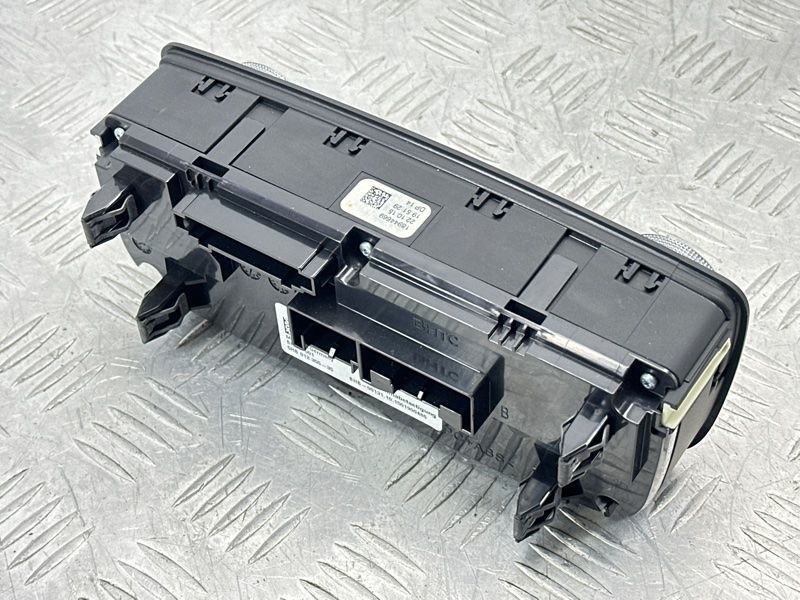 Панель керування кліматом сидінь заднього ряду 4M0919158DSWI Audi Q7 Audi Q7, Audi SQ7