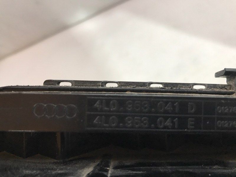 Покажчик повороту LED s-line 4L0953041E Audi Q7