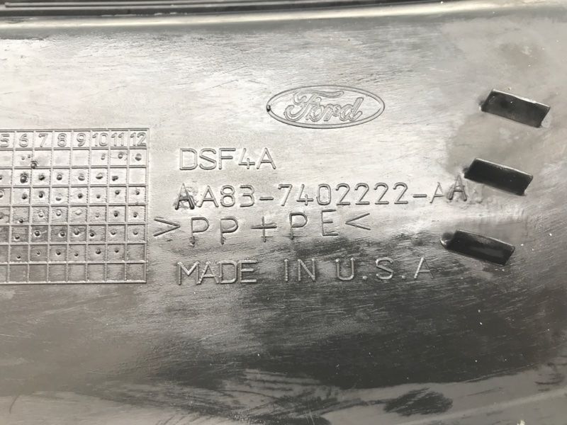 Водовідвідний щиток AA837402222AA Ford Flex