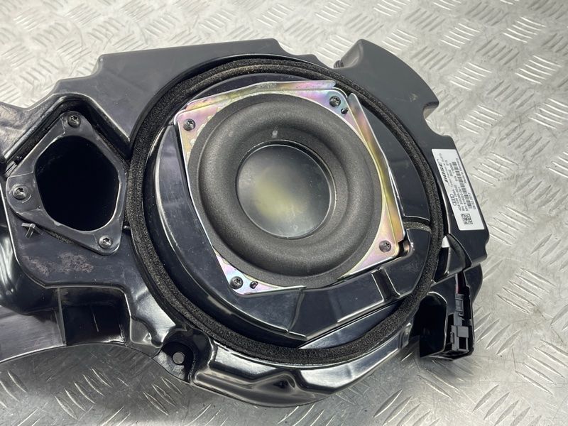 Динамік дверей BOSE 4G8035298A Audi A7
