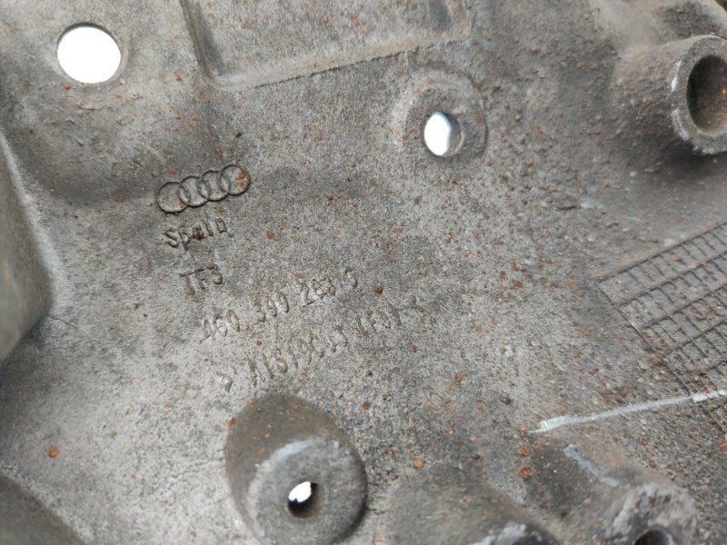 Траверса коробки передач 4G0399263AC Audi A6