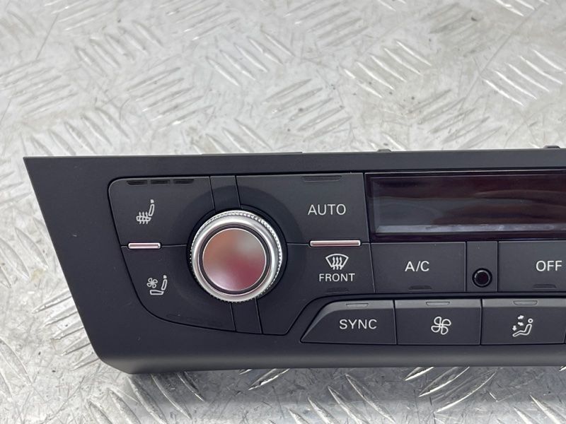 Панель керування клімат-контролем 4G0820043CE5PR Audi A6