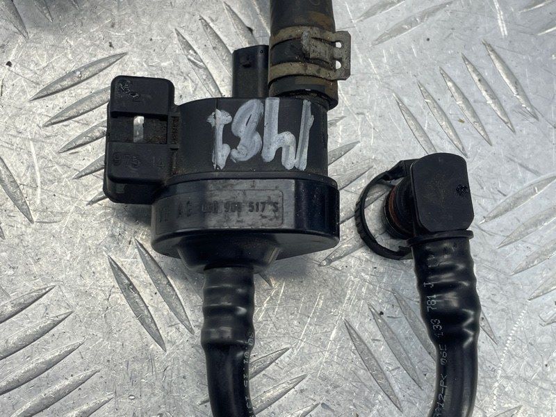 Клапан 06H905517S Audi A7
