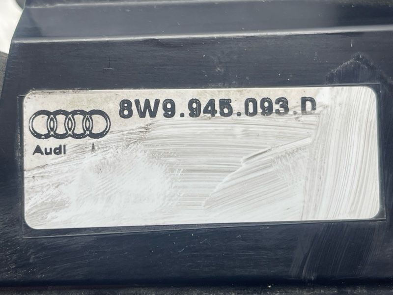 Стоп / ліхтар внутрішній 8W9945093D Audi A4 Allroad
