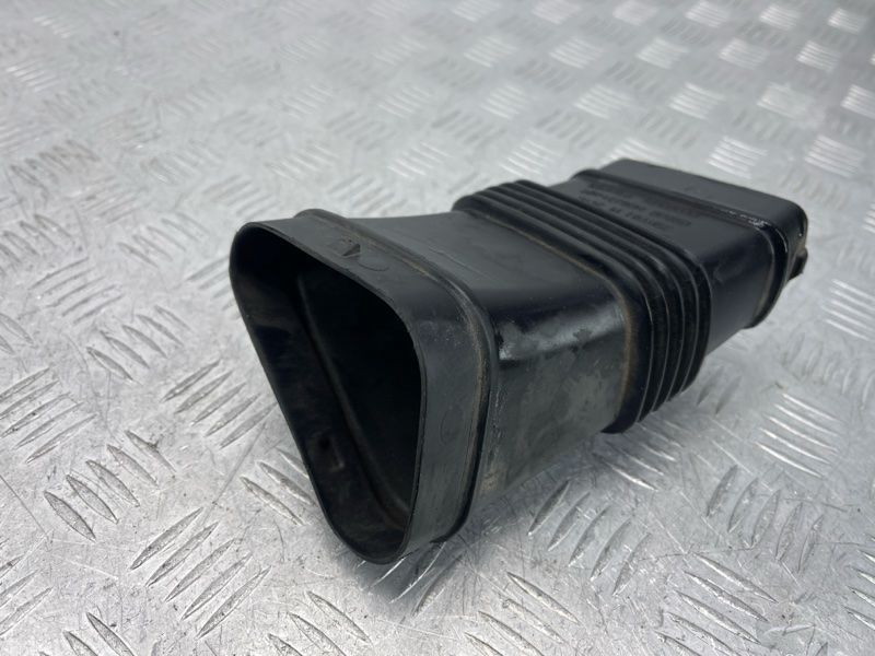 Повітропровід 30792195 Volvo XC60