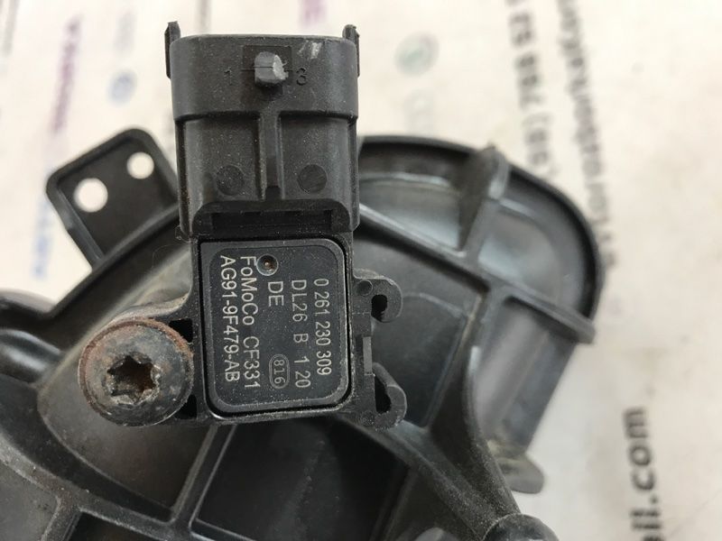 Коллектор впускной bm5g9424e Ford Escape