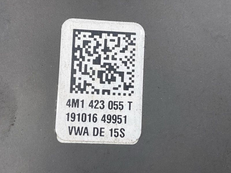 Рульова рейка 4M1423055T Audi Q7