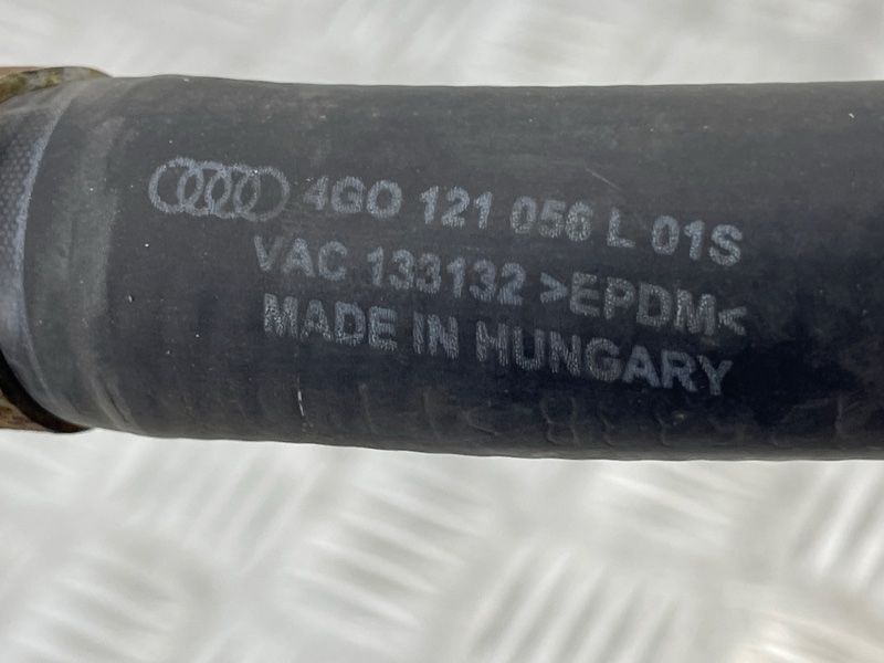 Шланг системи охолодження 4G0121056L Audi A6