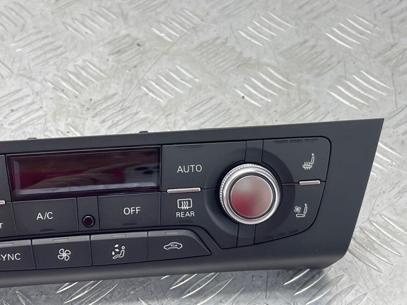 Панель керування клімат-контролем 4G0820043CE5PR Audi A6