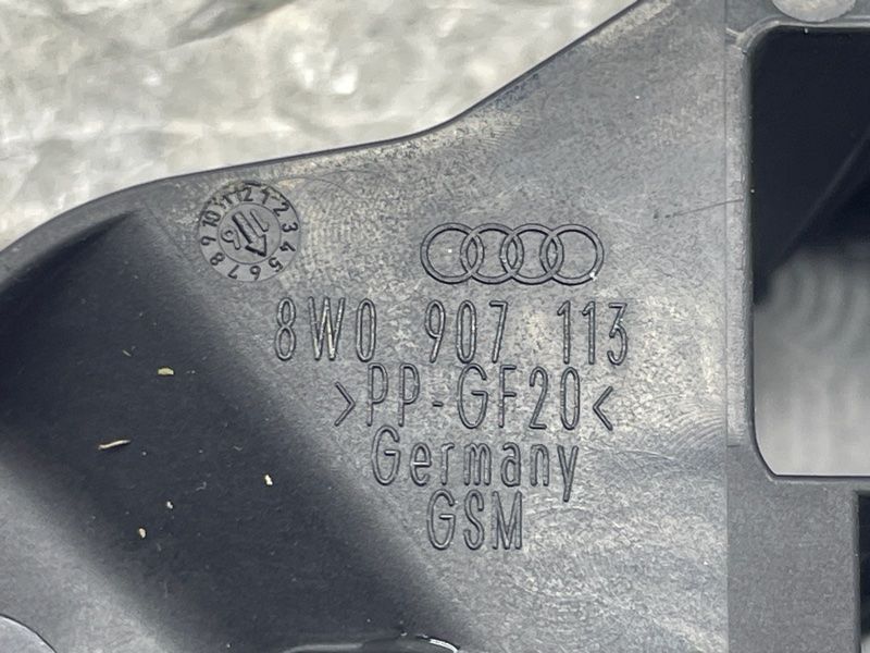 Кронштейн 8W0907113 Audi A4 Allroad
