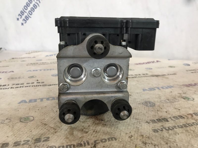Блок ABS 4L0614517L Audi Q7