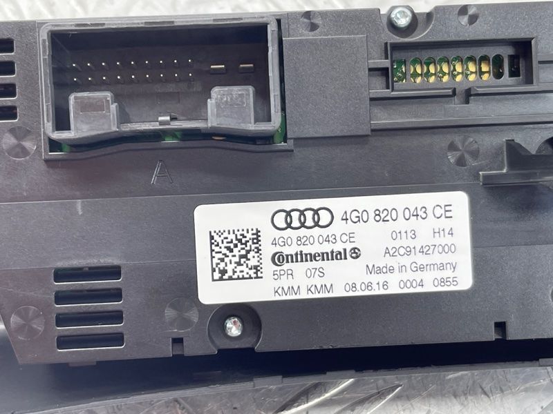 Панель керування клімат-контролем 4G0820043CE5PR Audi A6