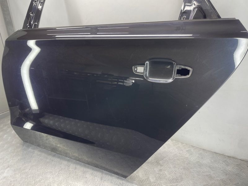Двері 4H4833051D Audi A8