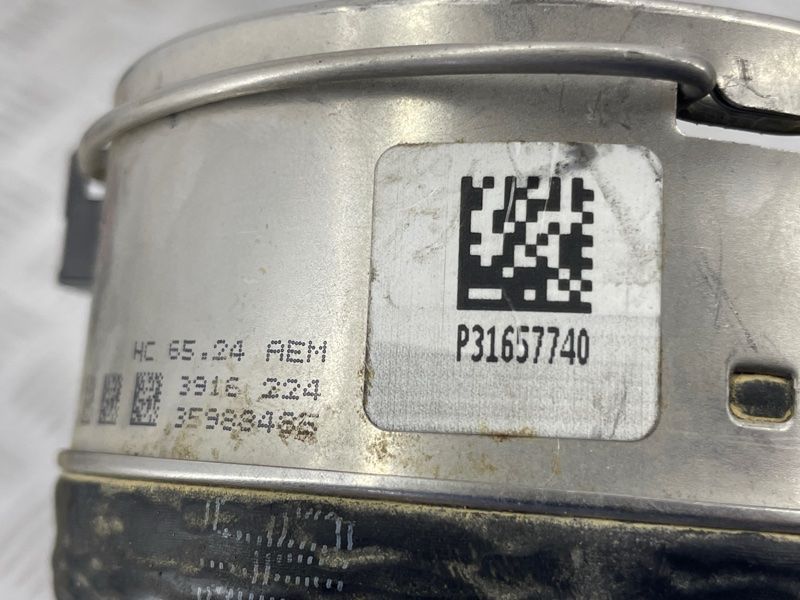 Патрубок інтеркулера 31657740 Volvo XC60