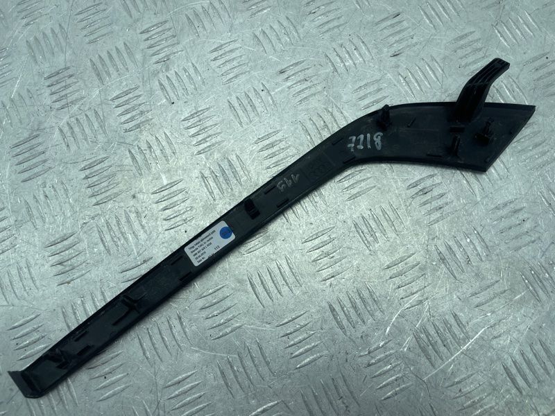 Декоративна вставка дверей 4M0867420LRQ8 Audi Q7
