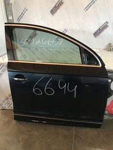 Двері 4L0831052A Audi Q7