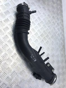 Патрубок повітряний K2G39R504FD Ford Edge