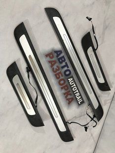 Накладки на пороги с подсветкой LED 4G8947406C Audi A7