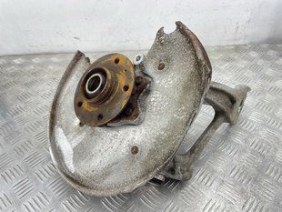 Поворотный кулак / Цапфа 8R0505432F Audi Q5
