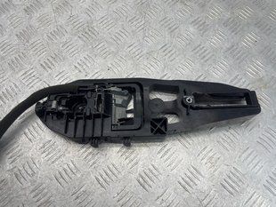 Кронштейн ручки Ford Fusion