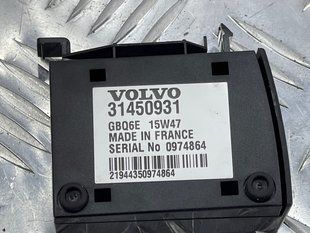Блок SIM карти 31450931 Volvo XC90 Volvo S60, Volvo S60 Cross Country, Volvo S80, Volvo S90, Volvo V60, Volvo V60 Cross Country, Volvo V90, Volvo V90 Cross Country, Volvo XC40, Volvo XC40 Recharge, Volvo XC60, Volvo XC70, Volvo XC90