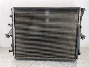 Радіатор охолодження двигуна 7L6121253B Audi Q7