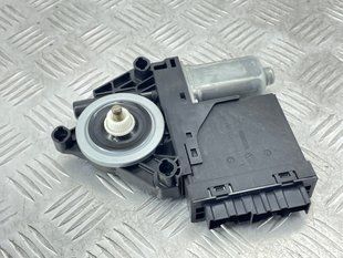 Блок керування дверей 31453355 Volvo XC90