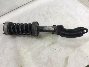 Стійка амортизатора в зборі з пружиною 7P6413032H Volkswagen Touareg